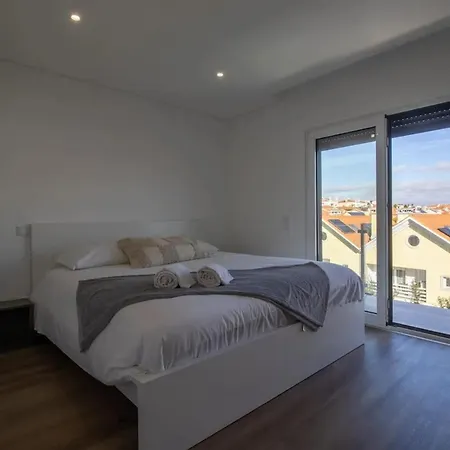 Charming In 90 Sqm With Terrace Διαμέρισμα *